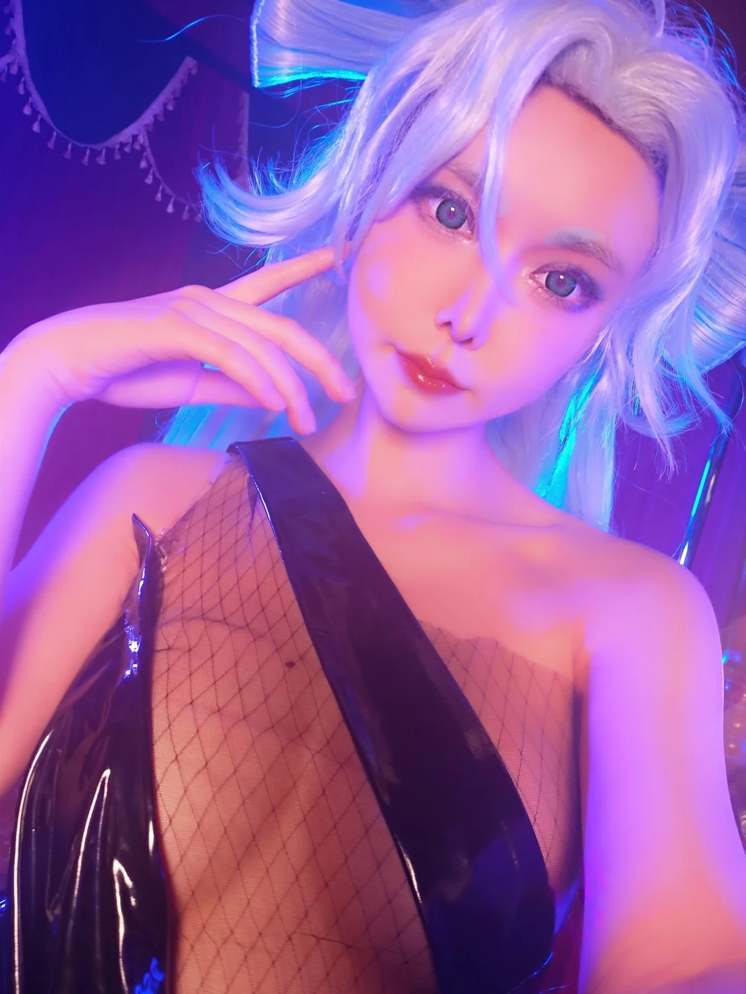 亚马逊鲶鱼 - PA15·香槟怪盗 [32P,2V-144MB] tg@simisebaisi 【丝足阁】016.webp